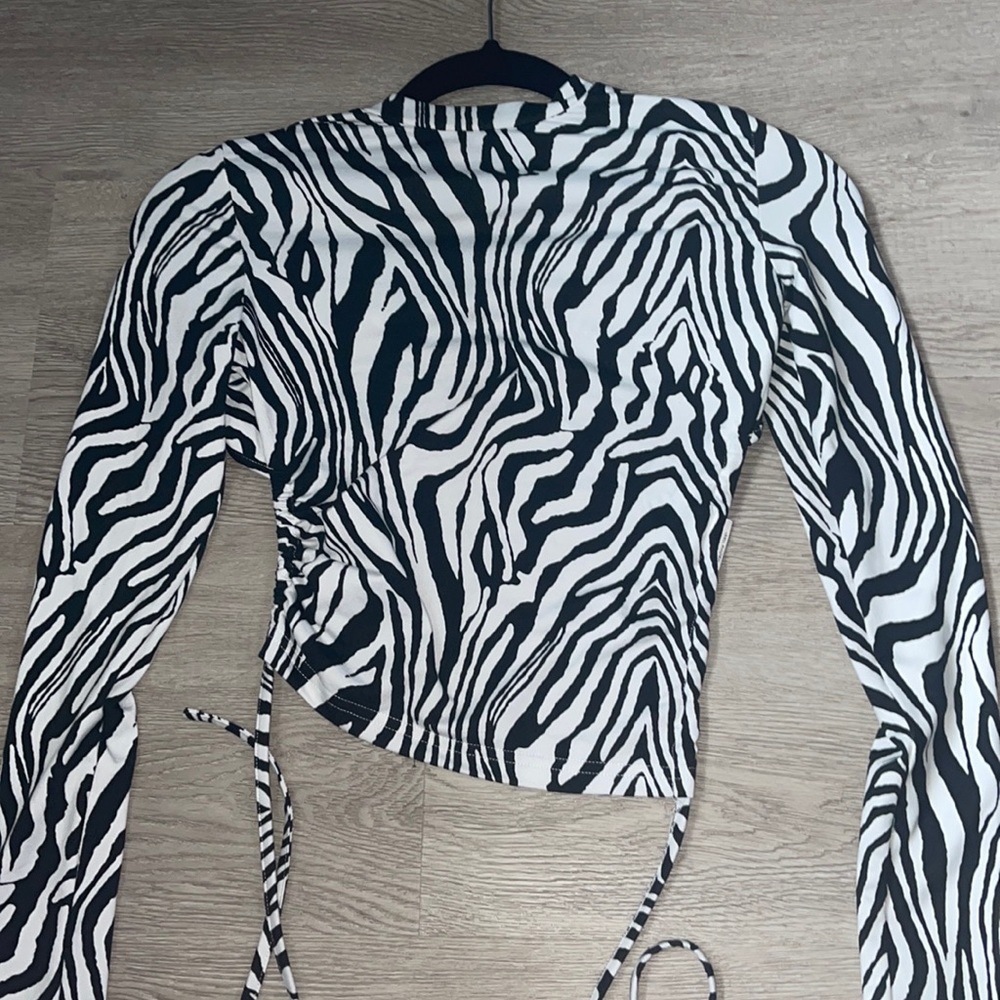 XS Zebra Patterned SHEIN Top